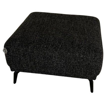 Elegantní podnožka holandské výroby v odstínu lávového kamene, která kombinuje pohodlí a sofistikovaný design.