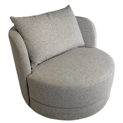 Elegantní točivé holandské křeslo s jemně zakulacenými tvary, ručně vyrobené s důrazem na pohodlí a precizní řemeslné zpracování.