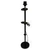 Kovová minimalistická lampa s čistými liniemi a moderním designem.