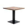 Designový jídelní stůl Jaxx s kovovou podnoží a deskou z mangového dřeva v rozměru 80 × 80 cm – stylový a odolný kousek do každého interiéru.